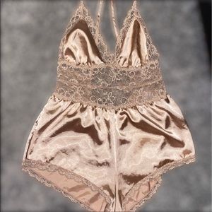 Forever 21 intimate silk lingerie sleep wear🔥